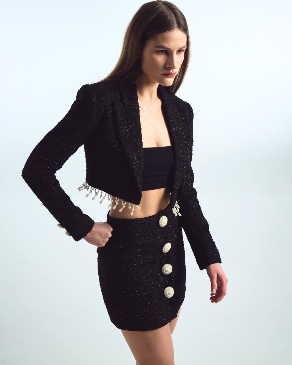 Noir chic blazer set